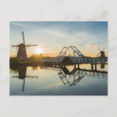Drawbridge und Windmühlen bei Sonnenuntergang in H Postkarte (Vorderseite)