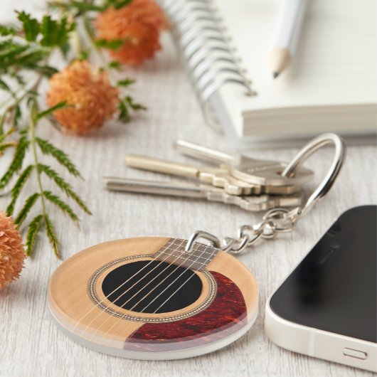 Dreadnought Acoustic 6 String Guitar Schlüsselanhänger (Vorderseite rechts)