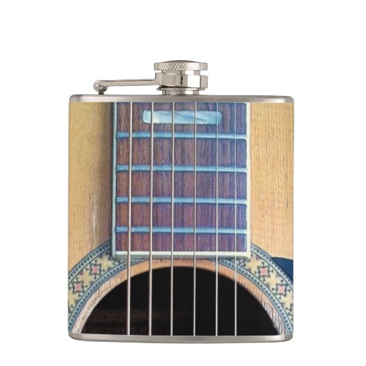 Dreadnought Acoustic Guitar Flachmann (Vorderseite)