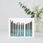 Dream Big Typografie Postkarte (Stehend Vorderseite)