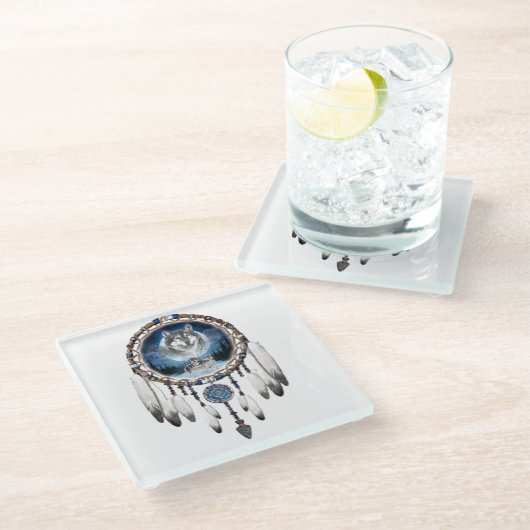 Dream Catcher mit Wolfshintergrund Glasuntersetzer (Schrägansicht)