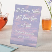 Dream Clouds Langsitzzeichen Sockelschild (In Situ)