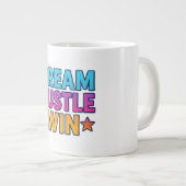 Dream Hustle Win - Motivierend Tasse (Vorderseite Rechts)