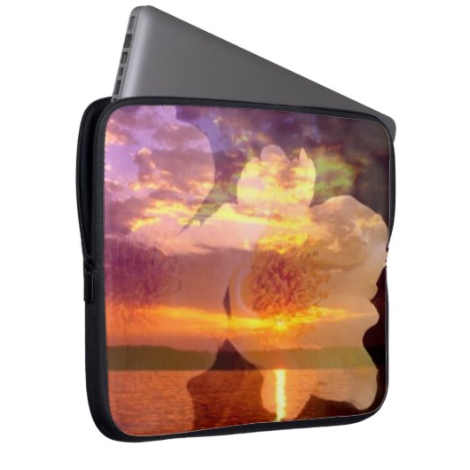 Dream Laptop Sleeve (Vorne Rechts)
