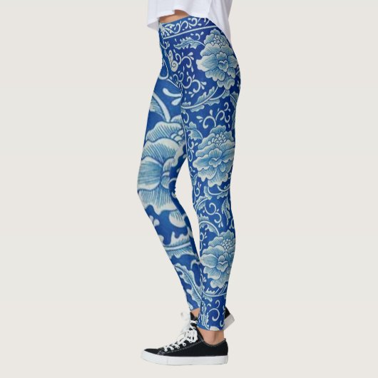Dreamy Blue Lotus Vintag Chinoiserie Leggings (Links)