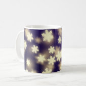 Dreamy Blue Snowflake Bokeh Lights Kaffeetasse (Vorderseite Links)