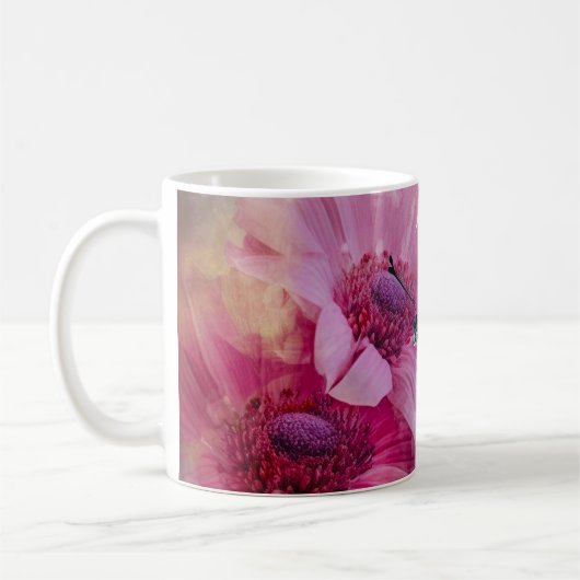 Dreamy Butterfly mit rosafarbenen Blume Kaffeetasse (Links)