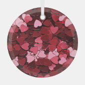 Dreamy Crimson Cascade Heart Confetti Ornament Aus Glas (Vorderseite)