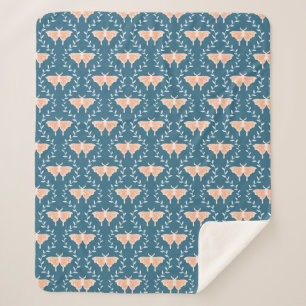 Dreamy Moths & Vines - Whimsikische Motten Sherpadecke