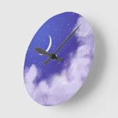 Dreamy Night Sky mit Crescent Moon Runde Wanduhr (Winkel)