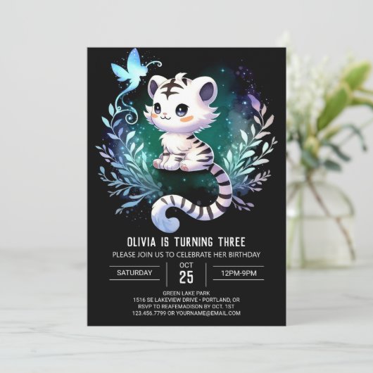 Dreamy Printable Tiger Birthday Einladung (Stehend Vorderseite)