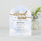 Dreamy Sie ist auf Cloud 9 Brautparty Clouds arch Einladung (Stehend Vorderseite)