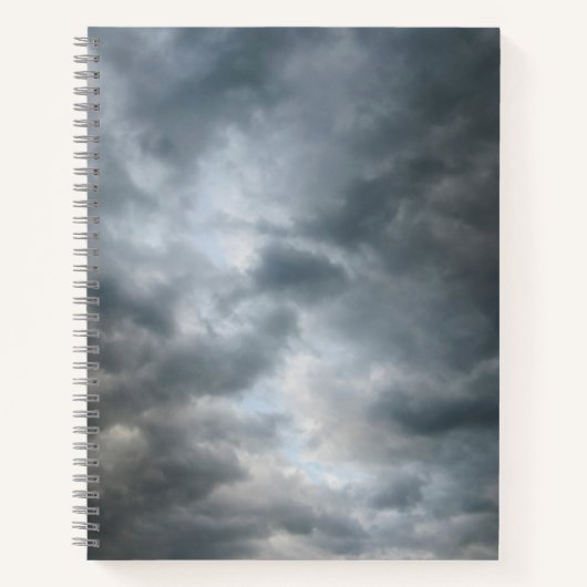 Dreamy Storm Clouds Breaking Sketch Journal Notizbuch (Vorderseite)