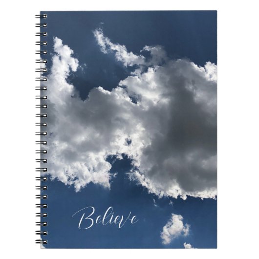 Dreamy White Clouds Foto Spiral Notebook Notizblock (Vorderseite)