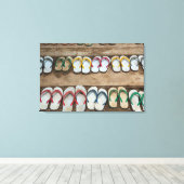 Dreh Flop Sandles Leinwanddruck (Insitu (Holzboden))