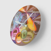 Drehen Sie zurück Hände von Zeit-noch etwas Runde Wanduhr (Winkel)