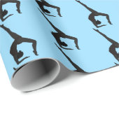 drehend Gymnastik-Silhouette auf blau Geschenkpapier (Rolleneckpunkt)