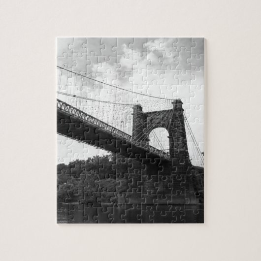 Drehende Hängebrücke B&W 2 Puzzle (Vertikal)