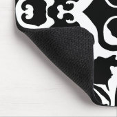 Drehmuster in Schwarz/Weiß Mousepad (Ecke)
