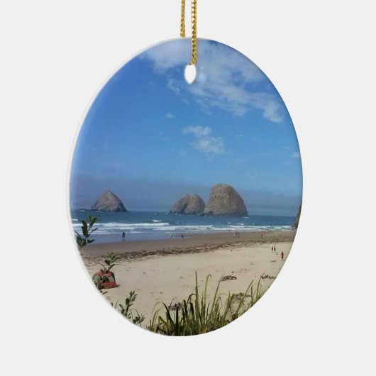 Drei Archgesteine am Ozean oder Keramik Ornament (Rechts)