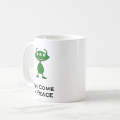 Drei Augen, wir kommen in Frieden grün Kaffeetasse (Vorderseite Links)