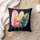 Drei Bananen Blätter in Pastellfarben Kissen (Decke)