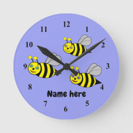 Drei Bienen auf einer blauen Acrylwand Runde Wanduhr