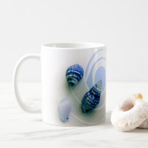 Drei blaue Muscheln Kaffee Tasse