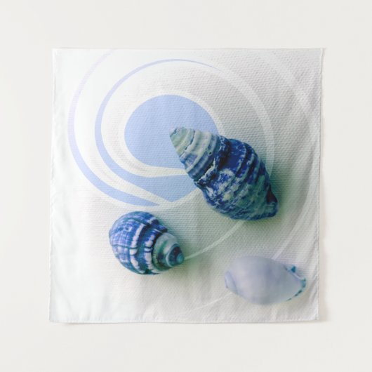 Drei blaue Muscheln Wandteppich (Vorderseite)