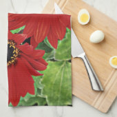 Drei blühen in rot handtuch (Viertel Falte)