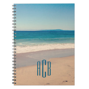 Drei Buchstaben Monogram Vacation Beach Foto Notizblock
