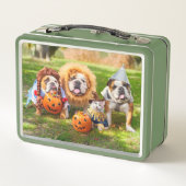 Drei Bulldoggen in Kostümen Metall Brotdose (Rückseite)