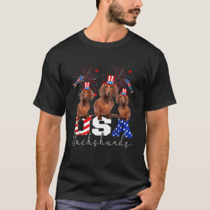 Drei Dackeln in den USA, die Hunde mit einer ameri T-Shirt