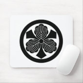 Drei Eichen-Blätter mit Schwertern im Kreis Mousepad (Mit Mouse)