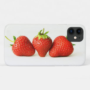 Drei Erdbeeren auf weißer iphcnm Case-Mate iPhone Hülle