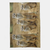 drei Erdmaennchen (Suricata suricatta) Handtuch (Vertikal)