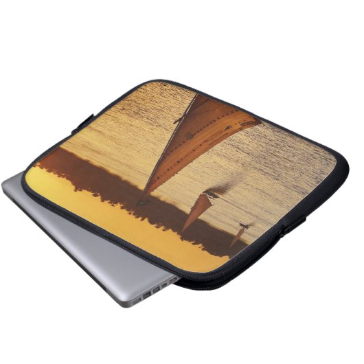 Drei Falukas mit Sehern am Nil River Laptopschutzhülle (Vorne Knopf)