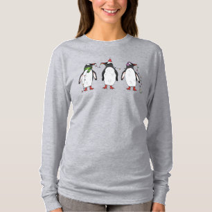 Drei festliche Weihnachtspinguine Illustration T-Shirt