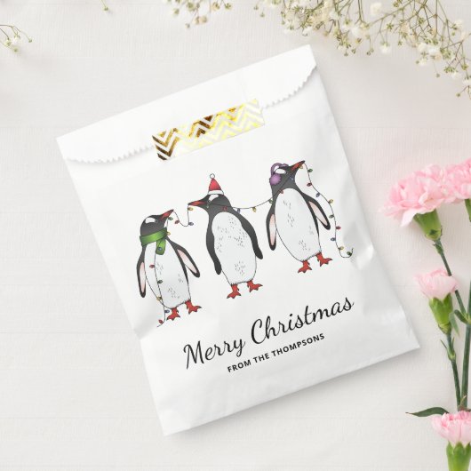 Drei festliche Weihnachtspinguine mit individuelle Geschenktütchen (Versiegelt)