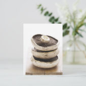 Drei flache Pilze aus Holz Postkarte (Stehend Vorderseite)