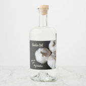 Drei ganze Nischen, weiße Knoblauchflasche Alkoholflaschenetikett (Vorderseite)