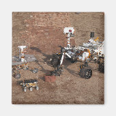 Drei Generationen von Mars-Rover. Magnet (Vorne)