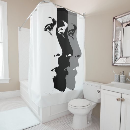 Drei Gesichter Duschvorhang (Beispiel)