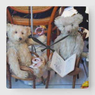 Drei glückliche Teddybären Quadratische Wanduhr