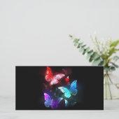 Drei glühende Schmetterlinge im Hintergrund Ankündigung (Stehend Vorderseite)