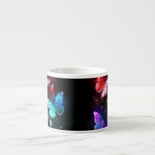 Drei glühende Schmetterlinge im Hintergrund Espressotasse (Vorderseite)