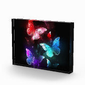 Drei glühende Schmetterlinge im Hintergrund Fotoblock (Rechts)