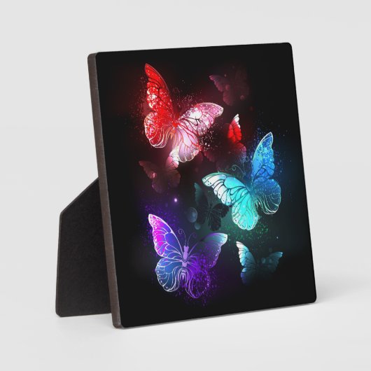 Drei glühende Schmetterlinge im Hintergrund Fotoplatte (Vorderseite)