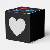 Drei glühende Schmetterlinge im Hintergrund Geschenkschachtel (Vorderseite)