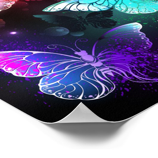 Drei glühende Schmetterlinge im Hintergrund Poster (Ecke)